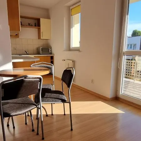 200 M Do Morza דירה קולובז'ג